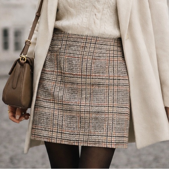 Talbots Dresses & Skirts - NWOT Plaid Wool Blend Pencil Skirt Size 10 Classic Preppy